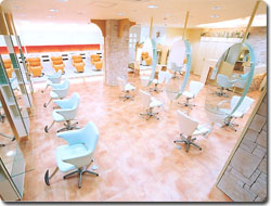 ���c�s�̔��e���t�H���e���c�X